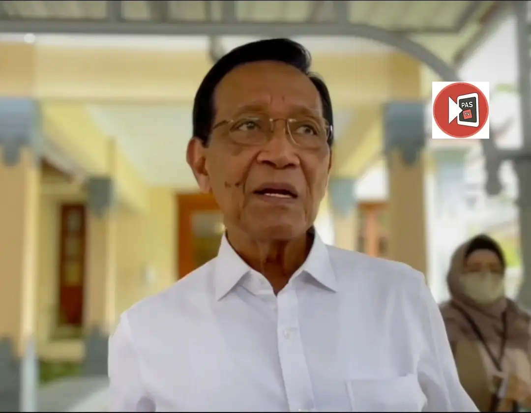Gubernur DIY Yogyakarta Sri Sultan Hamengkubuwono Membantu Mahasiswa di Jogja yang terdampak Bencana Sumatera